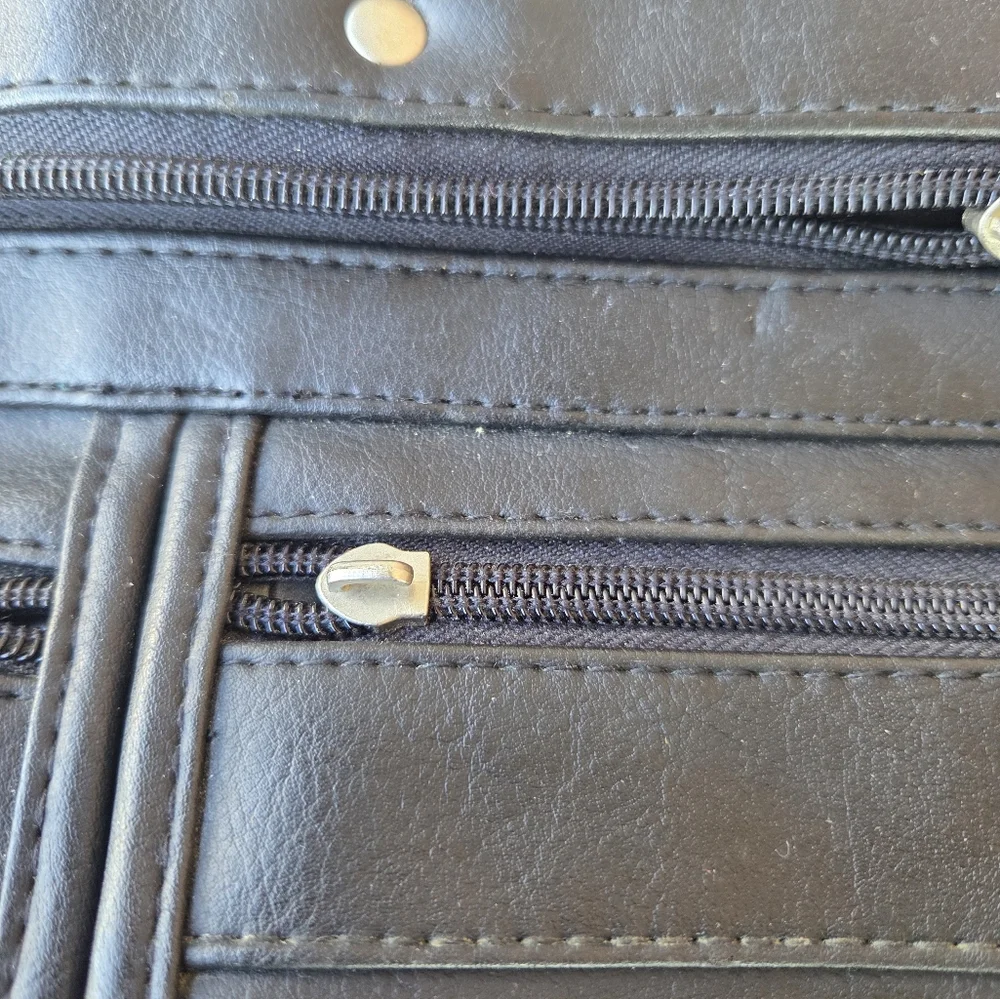 Indiana Pacers Black Leather Men's Bag